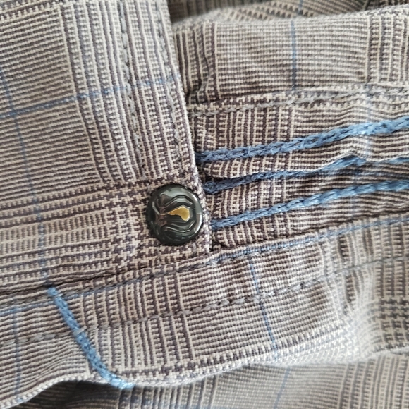 Lululemon – Cargo Shorts Wide Leg Technical Fabric Gray Blue Plaid Light… - Picture 7 of 7